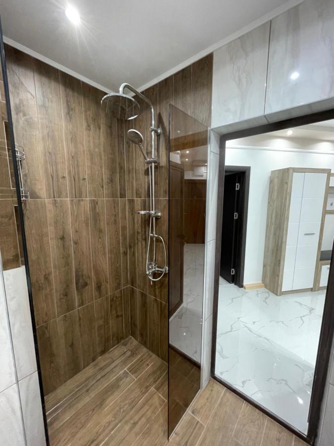 Apartament Deluxe Karina-Free Parking Burgas Bagian luar foto