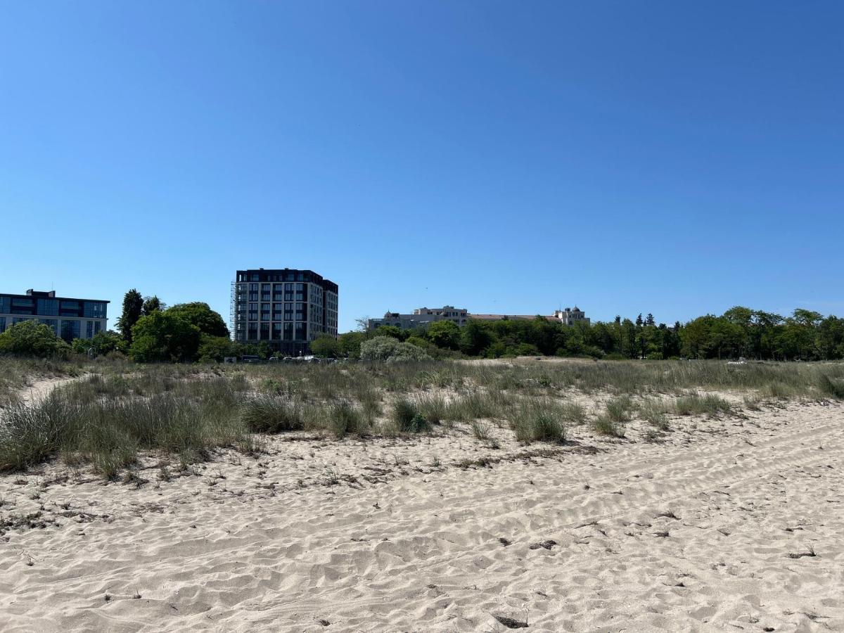Apartament Deluxe Karina-Free Parking Burgas Bagian luar foto